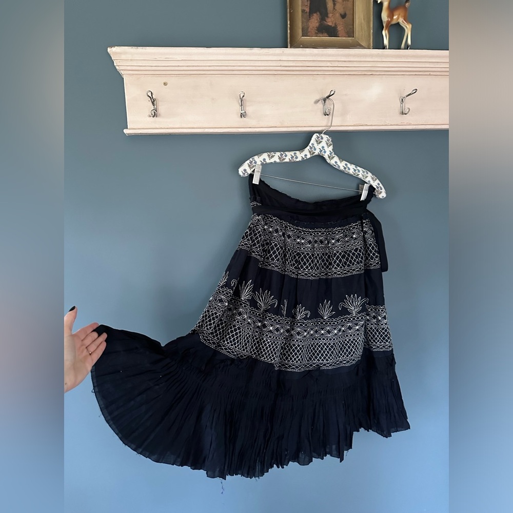 Easton Pearson Vintage YK2/90s Designer Boho Style wrap embroidered ruffle Skirt